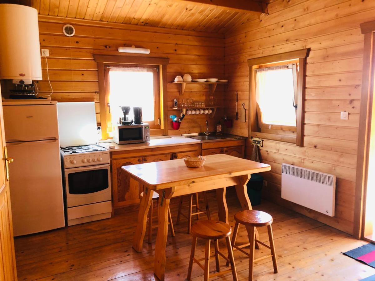 Camping, Hôtel De Plein Air Les Cariamas Chateauroux-les-Alpes Buitenkant foto