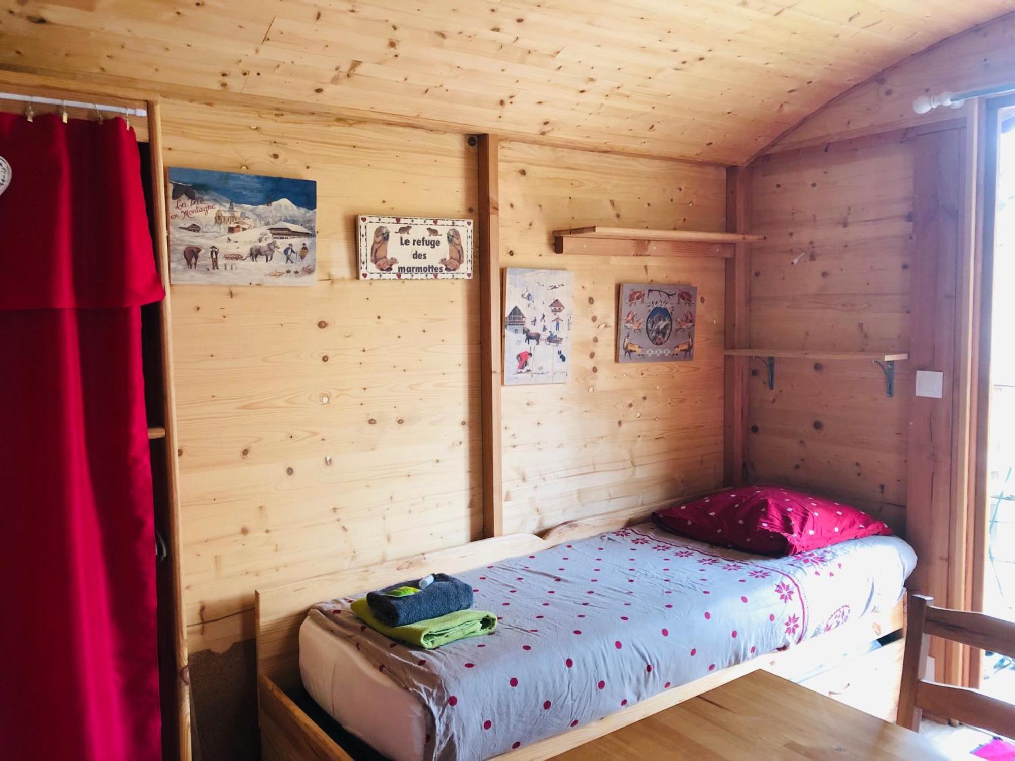 Camping, Hôtel De Plein Air Les Cariamas Chateauroux-les-Alpes Buitenkant foto