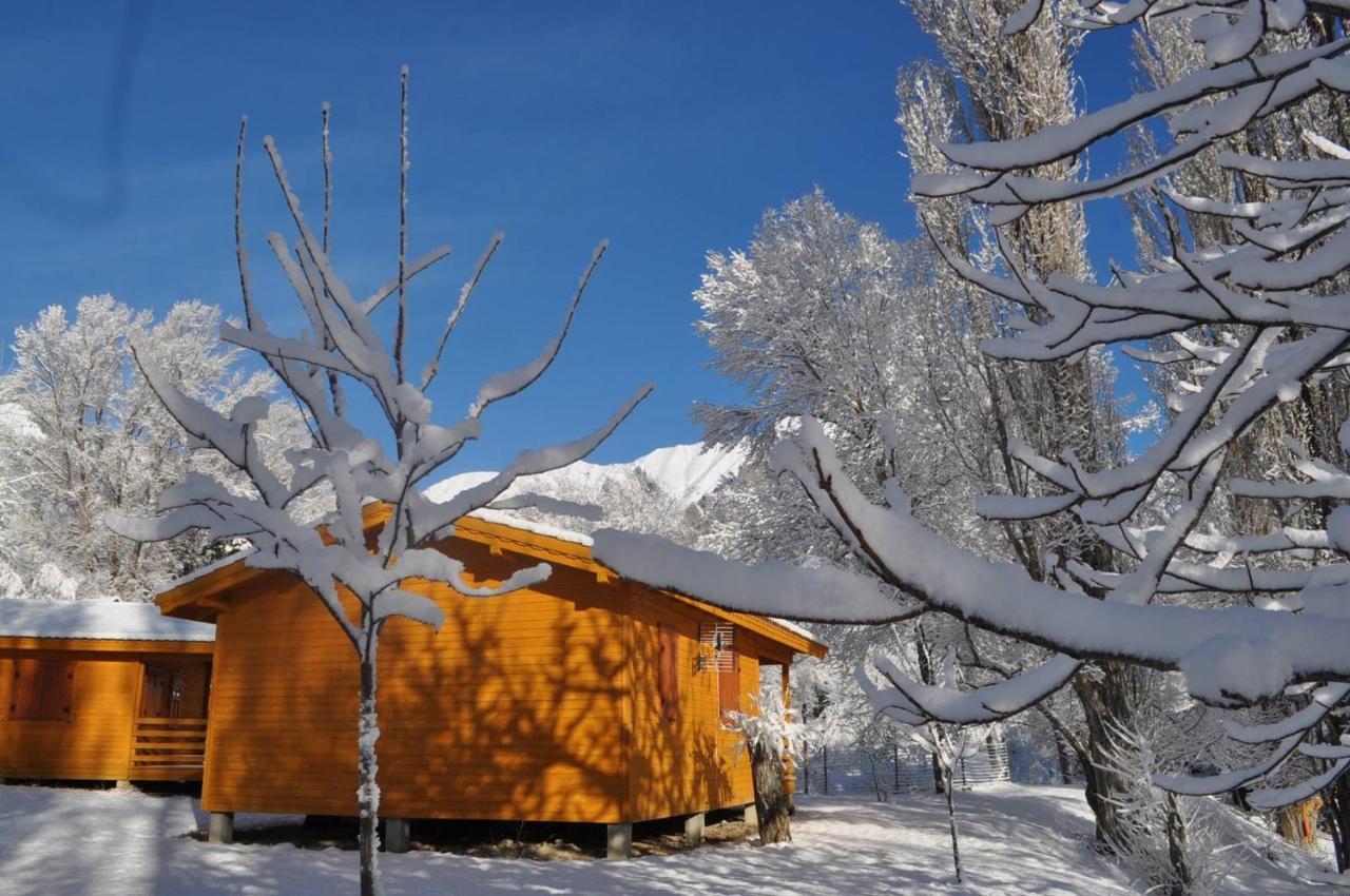 Camping, Hôtel De Plein Air Les Cariamas Chateauroux-les-Alpes Buitenkant foto